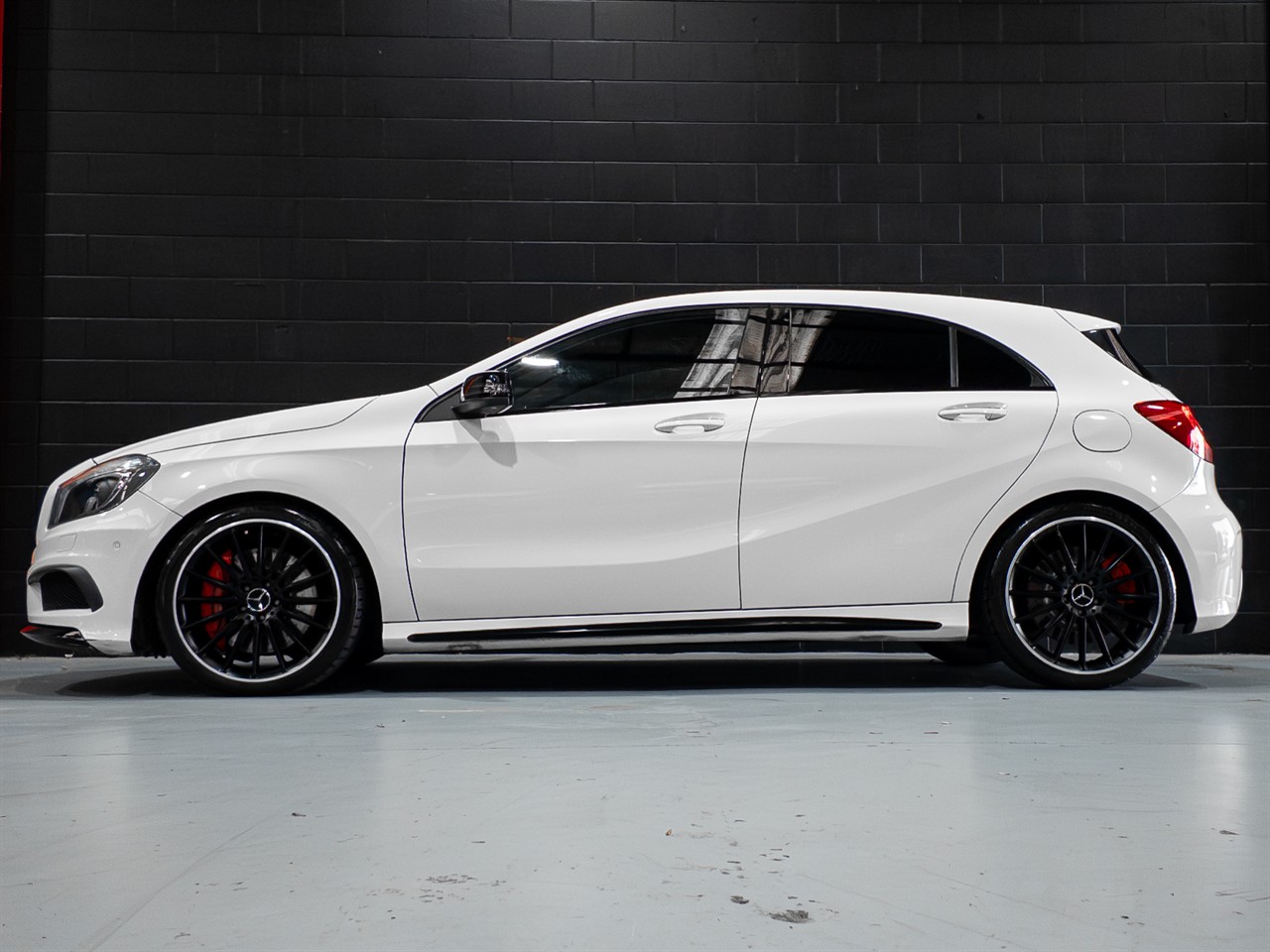 2015 Mercedes-Benz A45