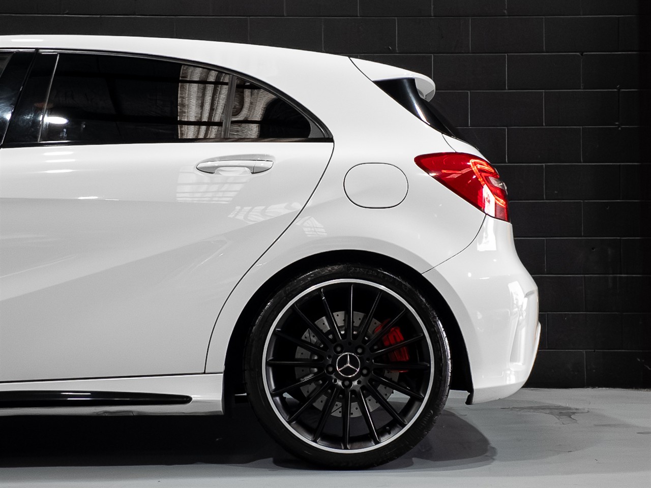 2015 Mercedes-Benz A45