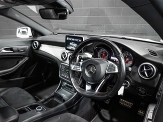 2015 Mercedes-Benz CLA 250 - Thumbnail