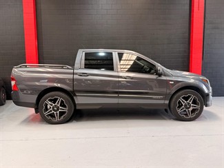 2017 Ssangyong Actyon Sport - Thumbnail