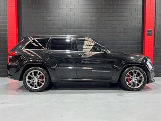 2014 Jeep Grand Cherokee - Thumbnail