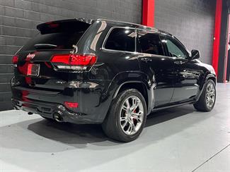 2014 Jeep Grand Cherokee - Thumbnail