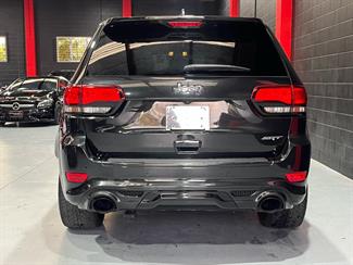 2014 Jeep Grand Cherokee - Thumbnail