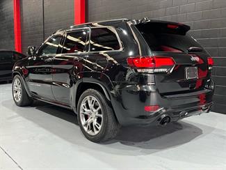 2014 Jeep Grand Cherokee - Thumbnail
