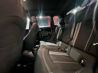 2015 Mini Cooper - Thumbnail