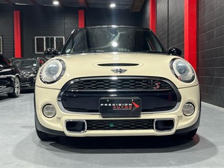 2015 Mini Cooper - Thumbnail