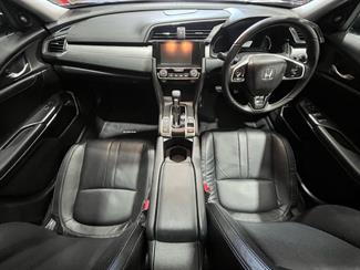 2017 Honda Civic - Thumbnail