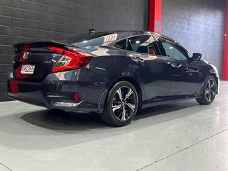 2017 Honda Civic - Thumbnail