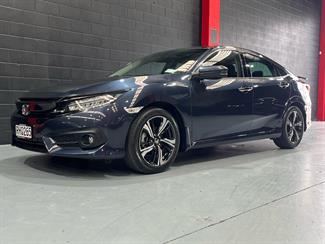 2017 Honda Civic - Thumbnail