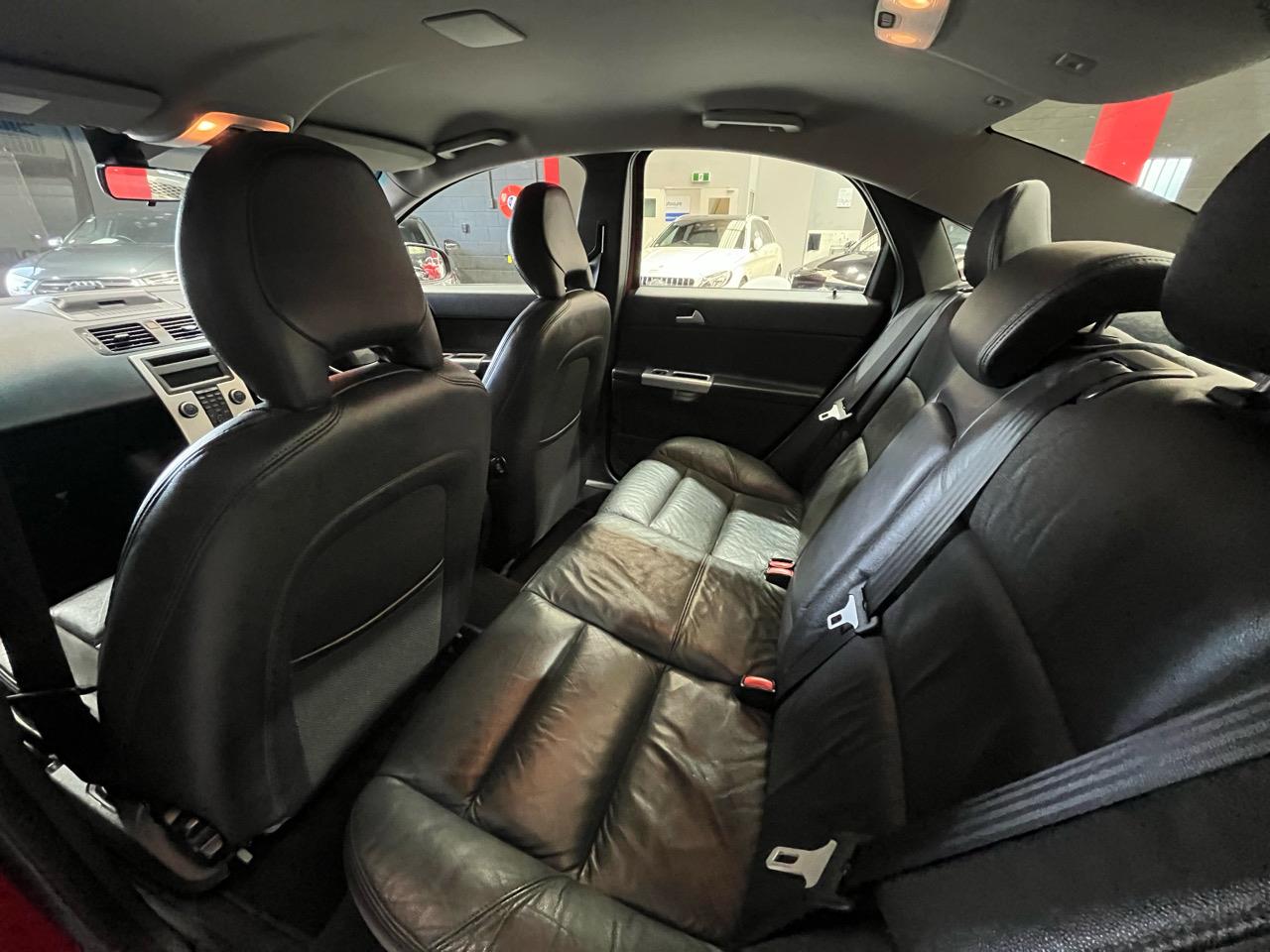 2010 Volvo S40