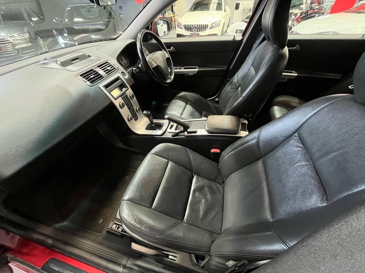 2010 Volvo S40