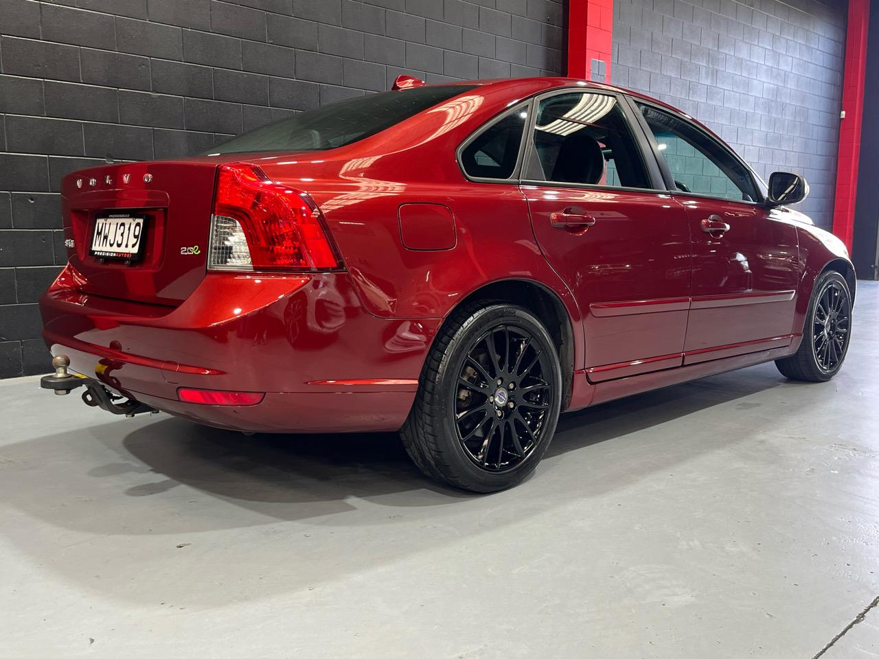 2010 Volvo S40