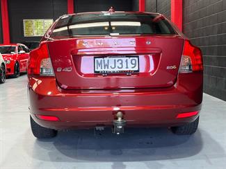 2010 Volvo S40 - Thumbnail