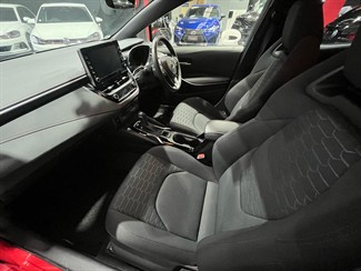 2021 TOYOTA Corolla - Thumbnail