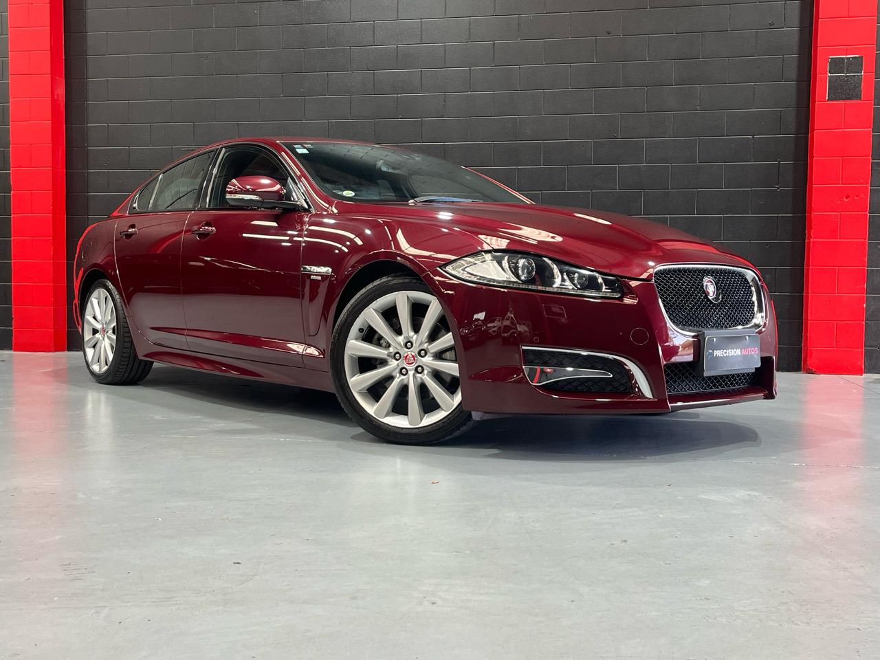 2015 Jaguar XF