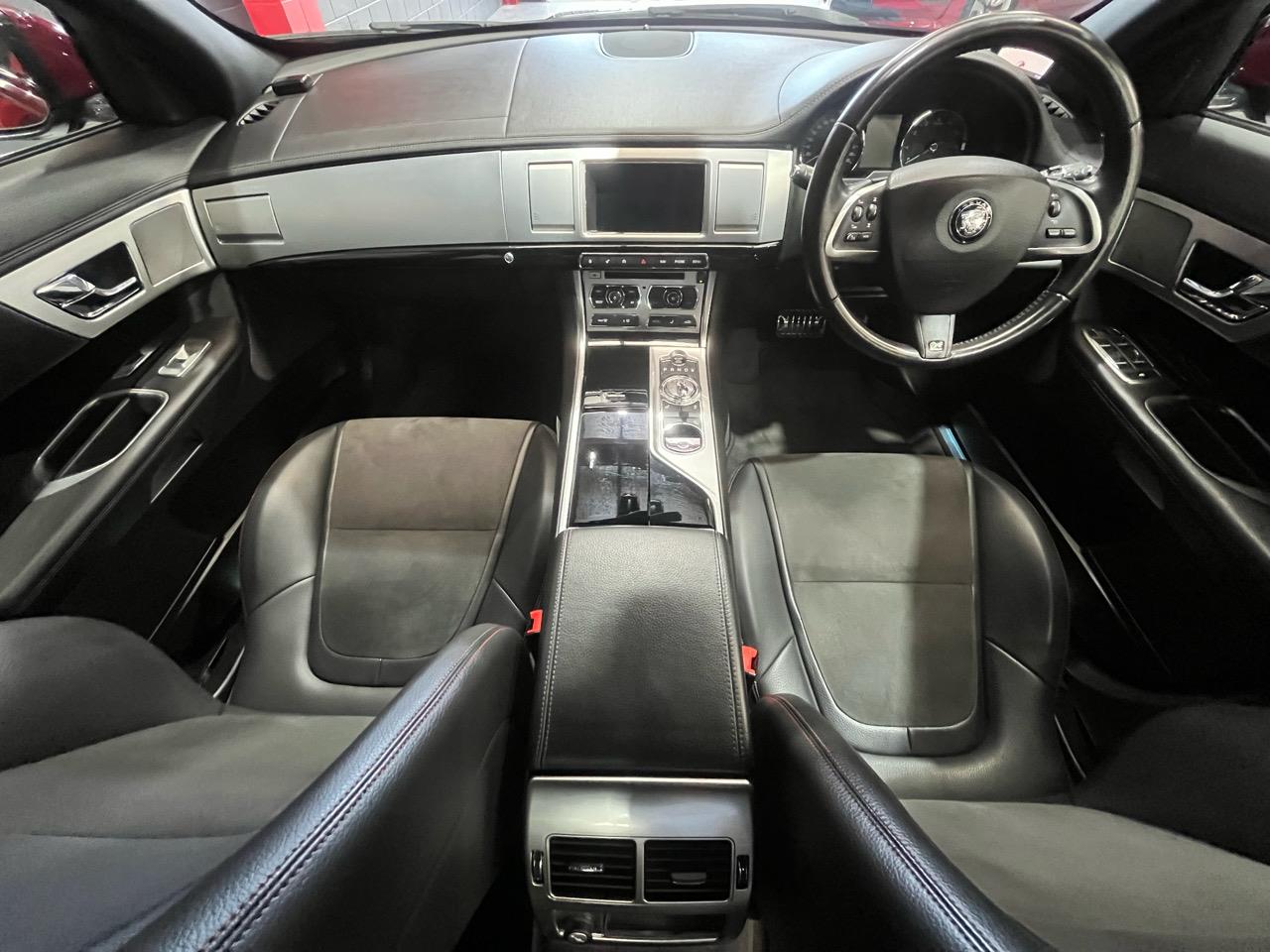 2015 Jaguar XF