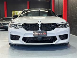 2018 BMW M5 - Thumbnail
