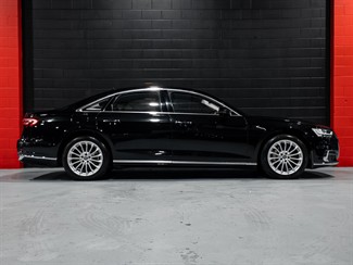 2020 Audi A8 - Thumbnail