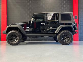 2013 Jeep Wrangler - Thumbnail