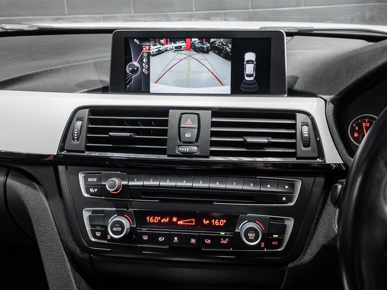 2014 BMW 320I