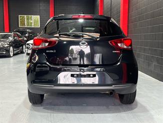2020 Mazda 2 - Thumbnail