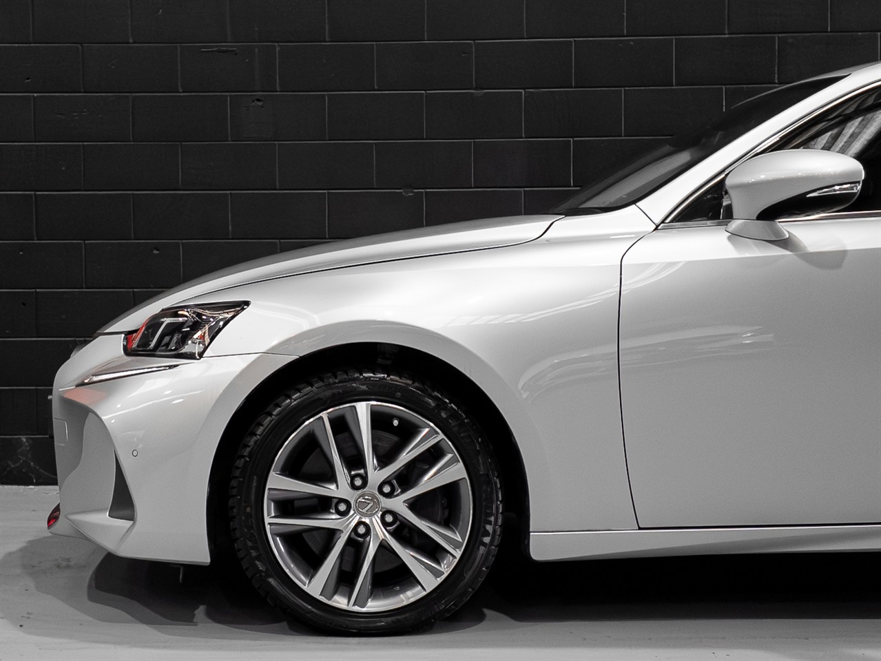 2017 Lexus IS 200t