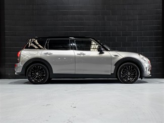 2017 Mini Clubman - Thumbnail