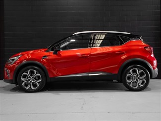 2022 Renault Captur - Thumbnail