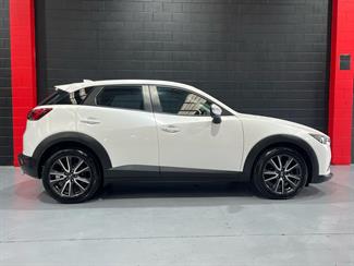 2017 Mazda CX-3 - Thumbnail
