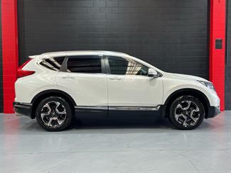 2018 Honda CRV - Thumbnail
