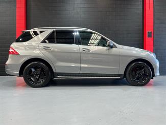 2013 Mercedes-Benz ML 350 - Thumbnail