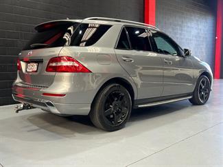2013 Mercedes-Benz ML 350 - Thumbnail