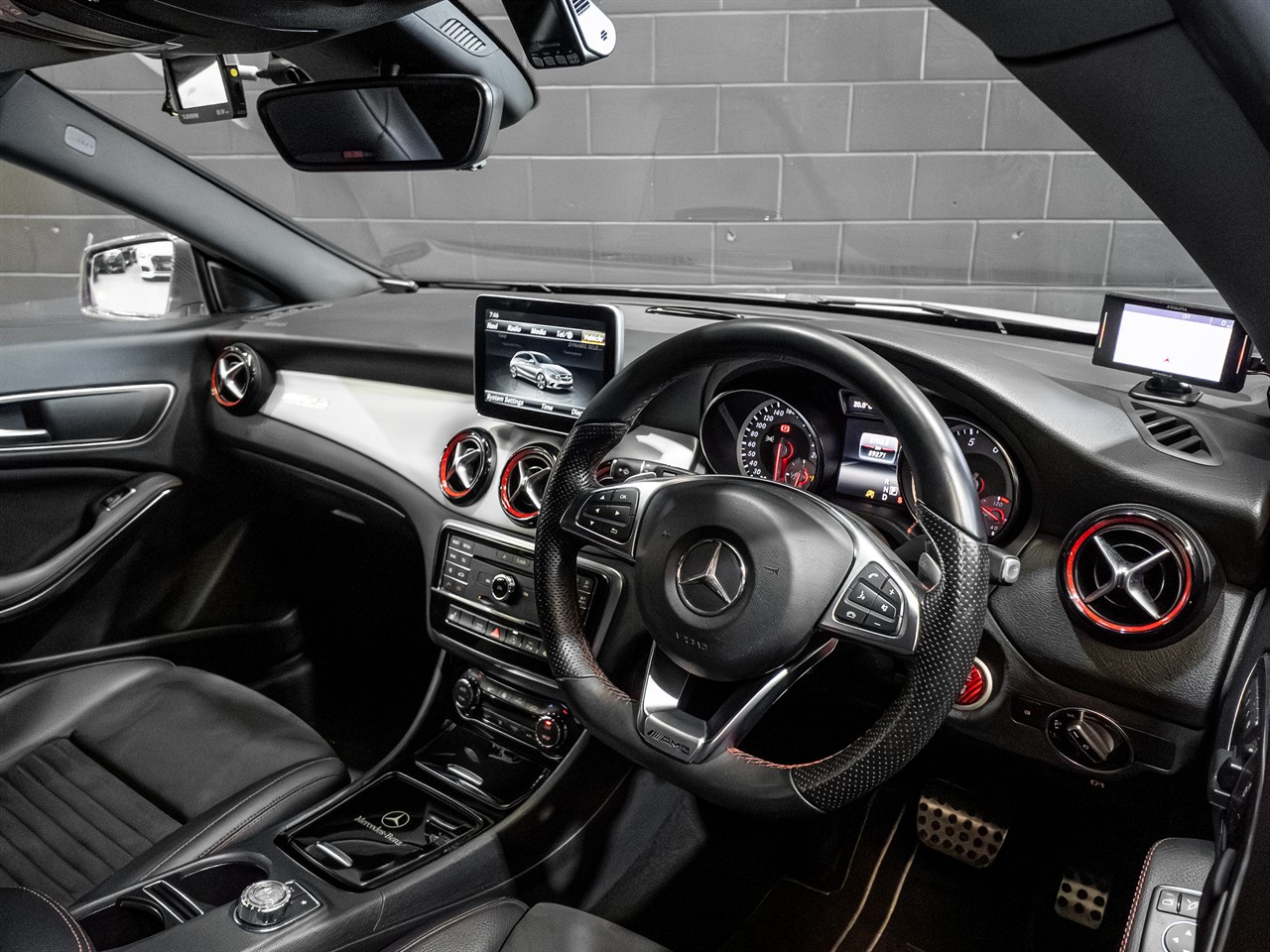 2016 Mercedes-Benz CLA 250