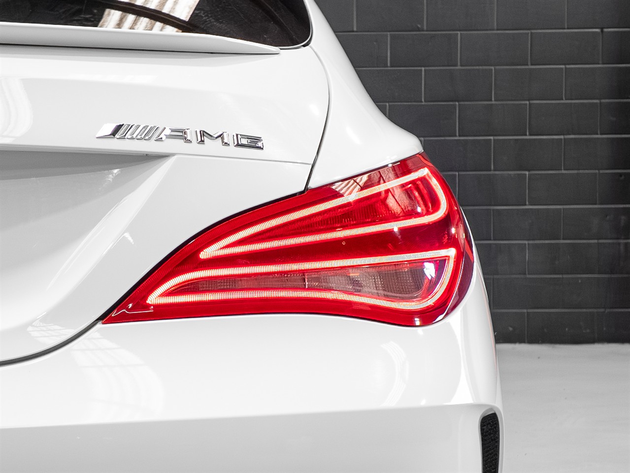 2016 Mercedes-Benz CLA 250