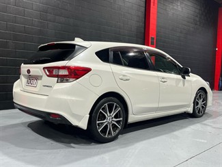 2017 Subaru IMPREZA - Thumbnail