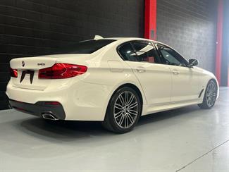 2018 BMW 540i - Thumbnail