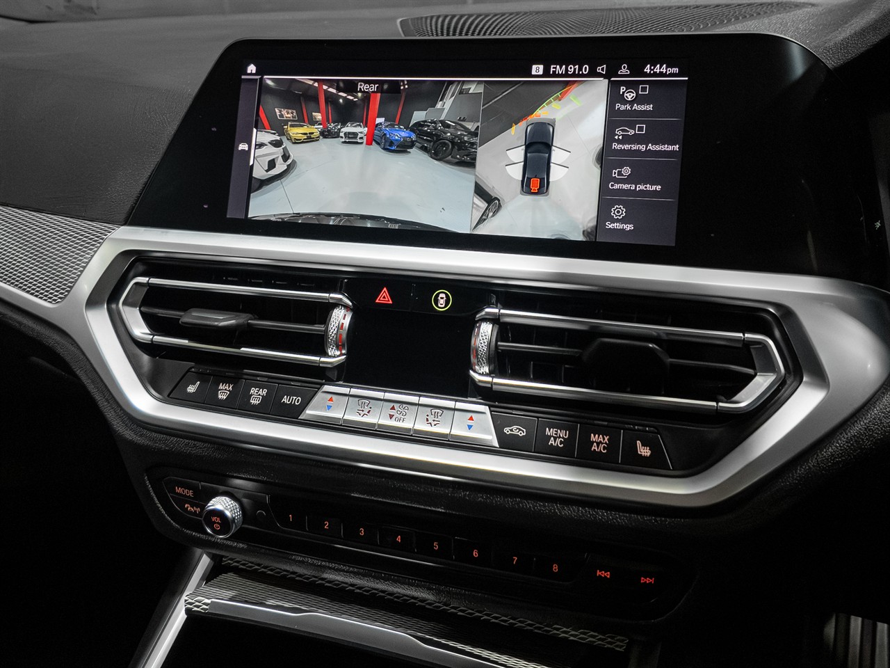 2020 BMW 320I