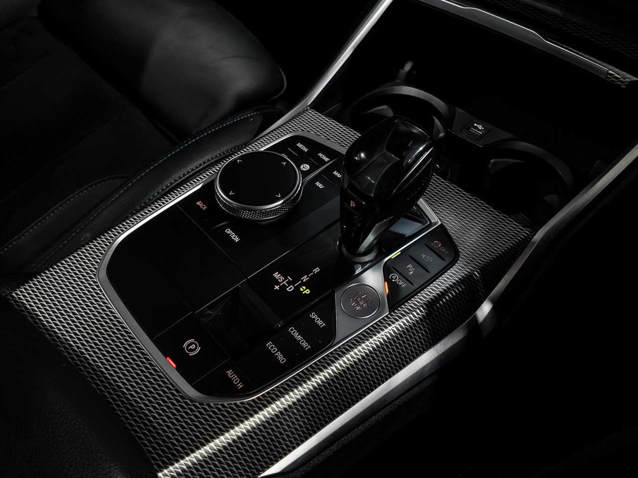 2020 BMW 320I