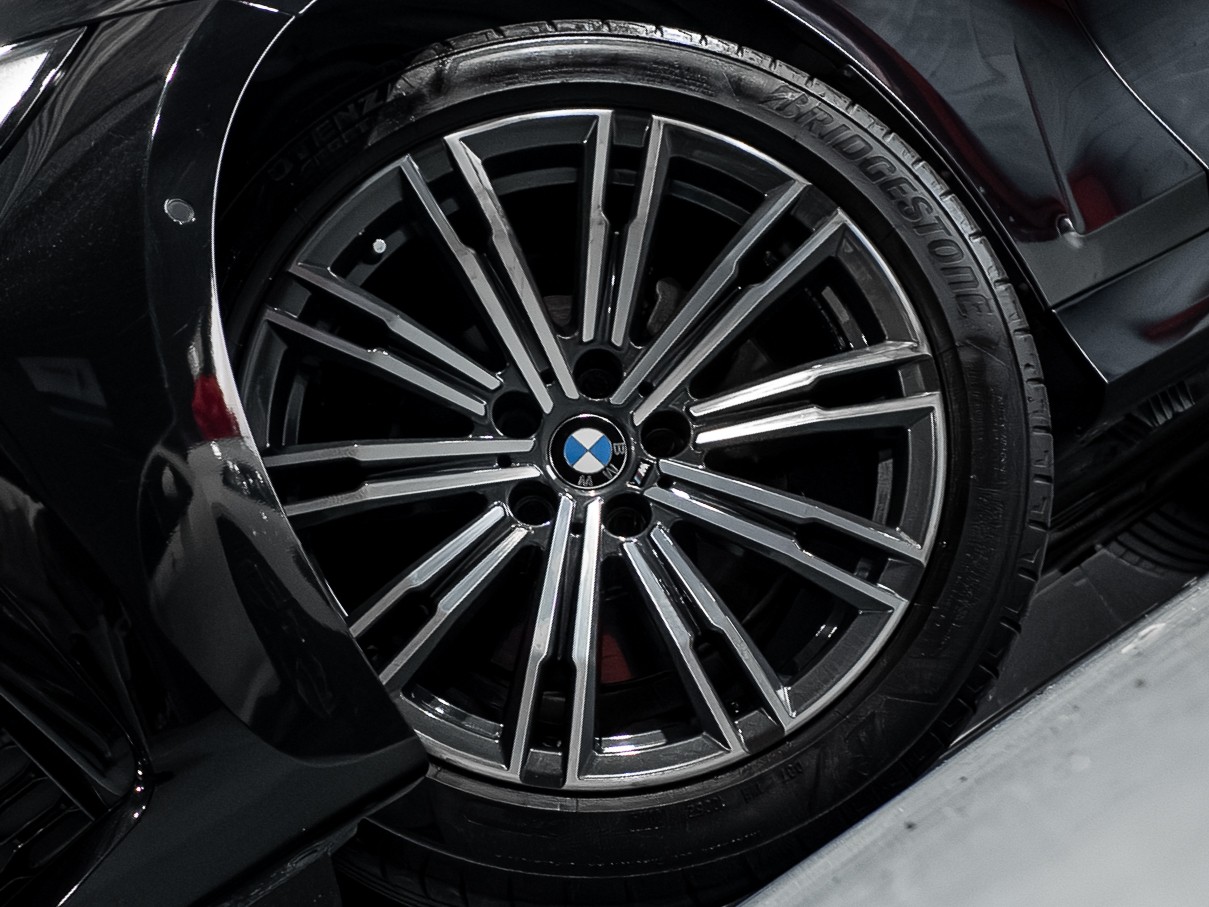 2020 BMW 320I