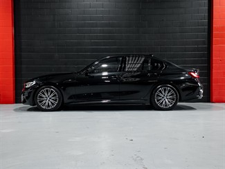 2020 BMW 320I - Thumbnail