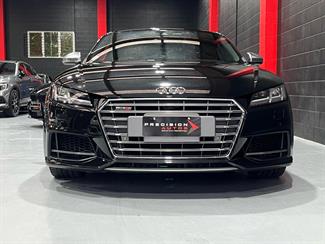 2017 Audi TTS - Thumbnail