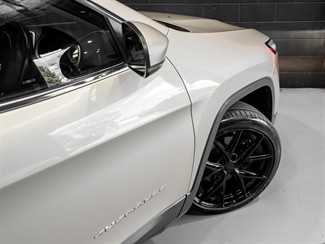 2016 Jeep Cherokee - Thumbnail