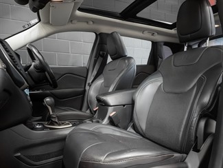 2016 Jeep Cherokee - Thumbnail