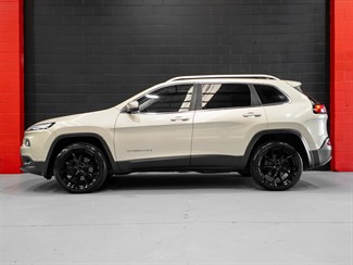 2016 Jeep Cherokee - Thumbnail