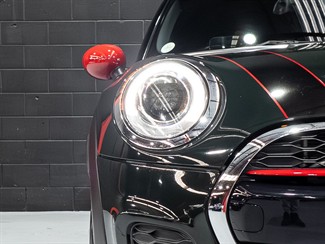 2017 Mini Cooper - Thumbnail