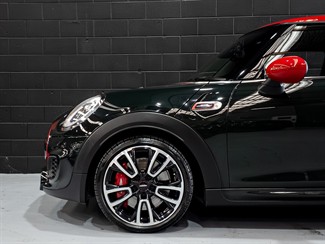 2017 Mini Cooper - Thumbnail