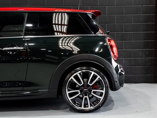 2017 Mini Cooper - Thumbnail