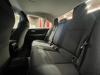 2021 TOYOTA Corolla - Thumbnail