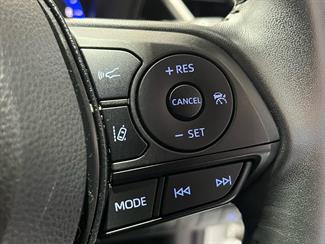 2021 TOYOTA Corolla - Thumbnail