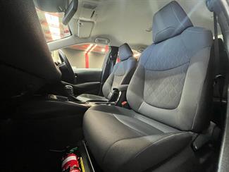 2021 TOYOTA Corolla - Thumbnail